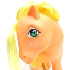Hasbro Applejack My Little Pony Vintage G1 Year 3 Long Hair Version -Hasbro Fun Toys Applejack orange pony yellow hair mane tail apples