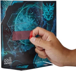 Hasbro Transformers Earthrise Deluxe WFC-E18 Airwave Modulator Figure -Hasbro Fun Toys E7161 E7120 Transformers Cybertron 8 89156.1631308947