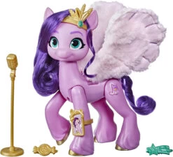 Hasbro My Little Pony: A New Generation Movie Singing Star Princess Pipp Petals