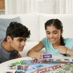 Hasbro MONOPOLY: Fortnite Collector's Edition Board Game -Hasbro Fun Toys F2546 9 98876.1671558012