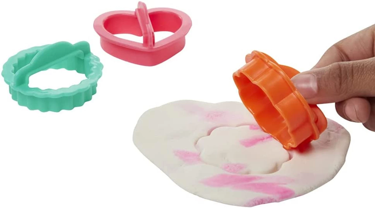 Hasbro Play-Doh Kitchen Creations Cook 'n Colors Refill Variety Pack 4 Hasbro Play-Doh Kitchen Creations Cook 'n Colors Refill Variety Pack - Image 2