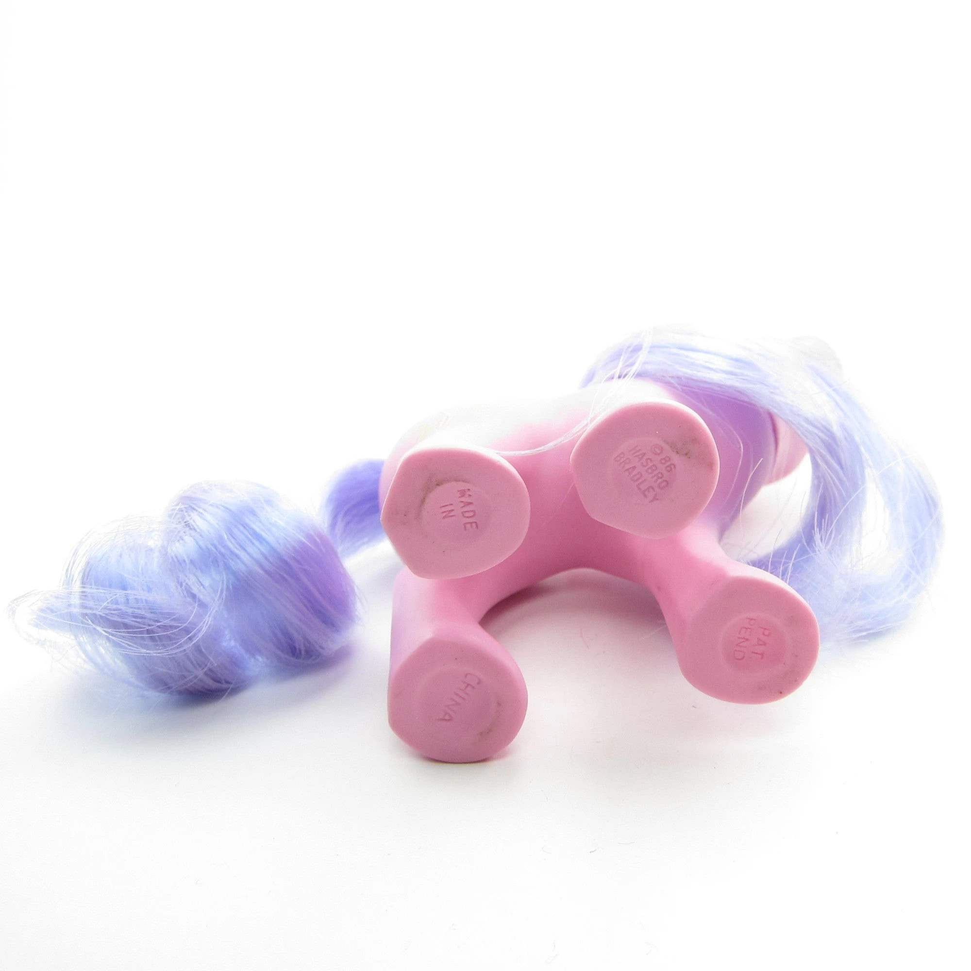 Hasbro Lily Flutter Pony Vintage G1 My Little Pony 7 Hasbro Lily Flutter Pony Vintage G1 My Little Pony - Image 5