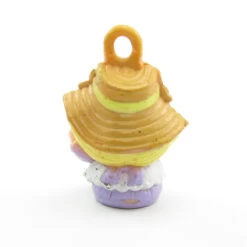 Hasbro Lilybelle With Sweetheart Swing Charmkins Pendant Necklace -Hasbro Fun Toys Hasbro charmkins lilybelle charm doll vintage 1984 sweetheart swing