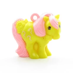 Hasbro Laugh-A-Lot My Little Pony Mommy Or Mummy Charm