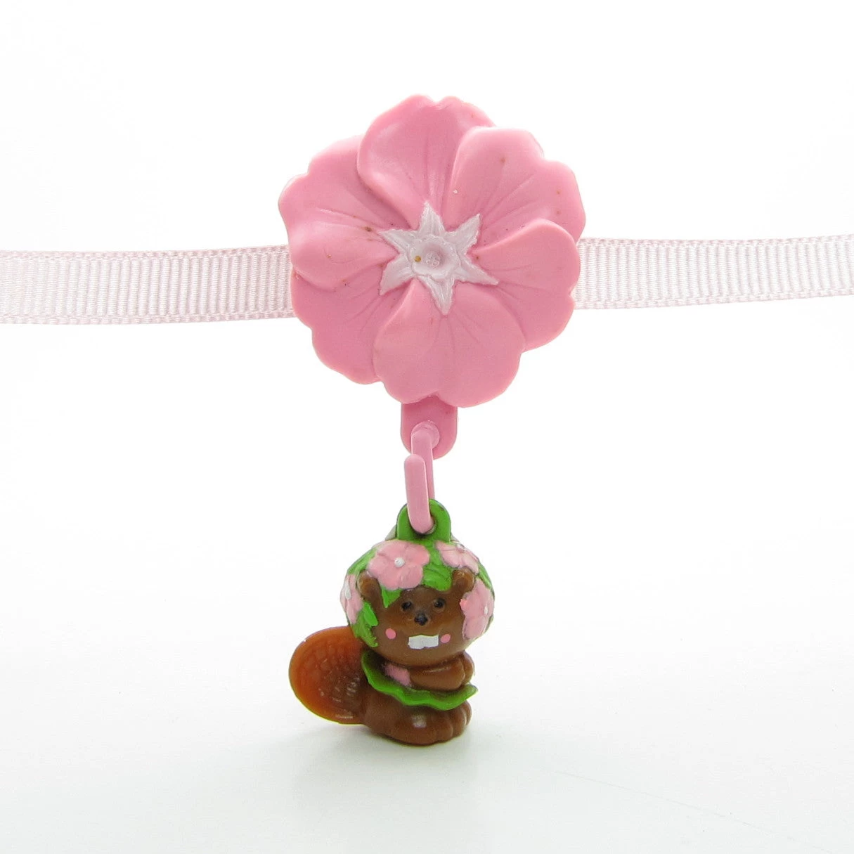 Hasbro Busy Lizzie Beaver Charmkins Flower Pocket Clip Hanger 9 Hasbro Busy Lizzie Beaver Charmkins Flower Pocket Clip Hanger - Image 7