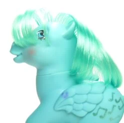 Hasbro Medley Pegasus My Little Pony Vintage G1 -Hasbro Fun Toys Medley blue green pegasus pony toy