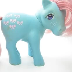 Hasbro Bow Tie My Little Pony Vintage G1 Year 2 Short Hair Version -Hasbro Fun Toys My little pony g1 bow tie short hair