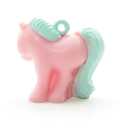 Hasbro Hugs & Kisses My Little Pony Mommy Or Mummy Charm -Hasbro Fun Toys My little pony hugs and kisses mommy mummy charm