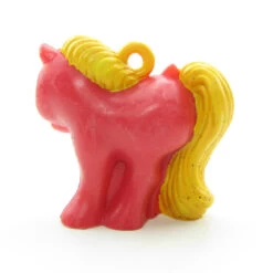 Hasbro Little Helper My Little Pony Mommy Or Mummy Charm -Hasbro Fun Toys My little pony little helper mommy mummy charm