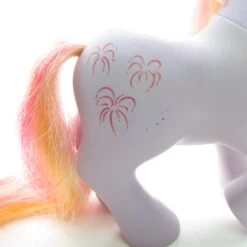 Hasbro Sky Rocket Twinkle Eyed My Little Pony Vintage G1 -Hasbro Fun Toys My little pony sky rocket twinkle eyed pony