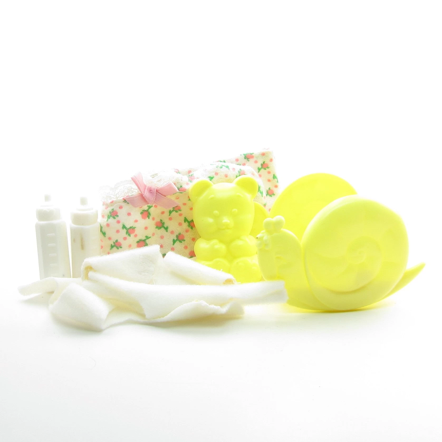 Hasbro Doodles & Noodles Newborn Twins G1 My Little Pony Set With Accessories 7 Hasbro Doodles & Noodles Newborn Twins G1 My Little Pony Set With Accessories - Image 5