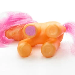 Hasbro Sparkleworks III G3 My Little Pony Dress-Up Eveningwear Ponies -Hasbro Fun Toys My little pony sparkleworks III evening wear fashions