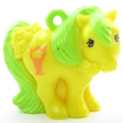 Hasbro Yours Too My Little Pony Mommy Or Mummy Charm -Hasbro Fun Toys My little pony yours too mommy mummy charm