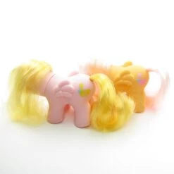 Hasbro Dibbles & Nibbles Newborn Twins G1 My Little Pony Set With Accessories -Hasbro Fun Toys Newborn twins my little pony g1 nibbles dibbles