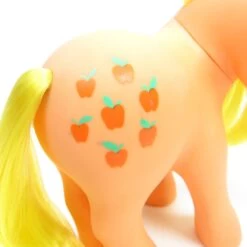 Hasbro Applejack My Little Pony Vintage G1 Year 3 Long Hair Version -Hasbro Fun Toys Orange my little pony red apples symbol