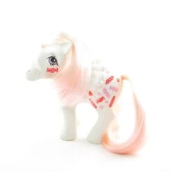 Hasbro Yum Yum My Little Pony G1 Twice As Fancy Pegasus