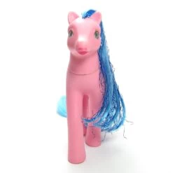 Hasbro Happy Hugs Sweet Kisses My Little Pony G1 With Lipstick -Hasbro Fun Toys Pink my little pony blue tinsel hair happy hugs