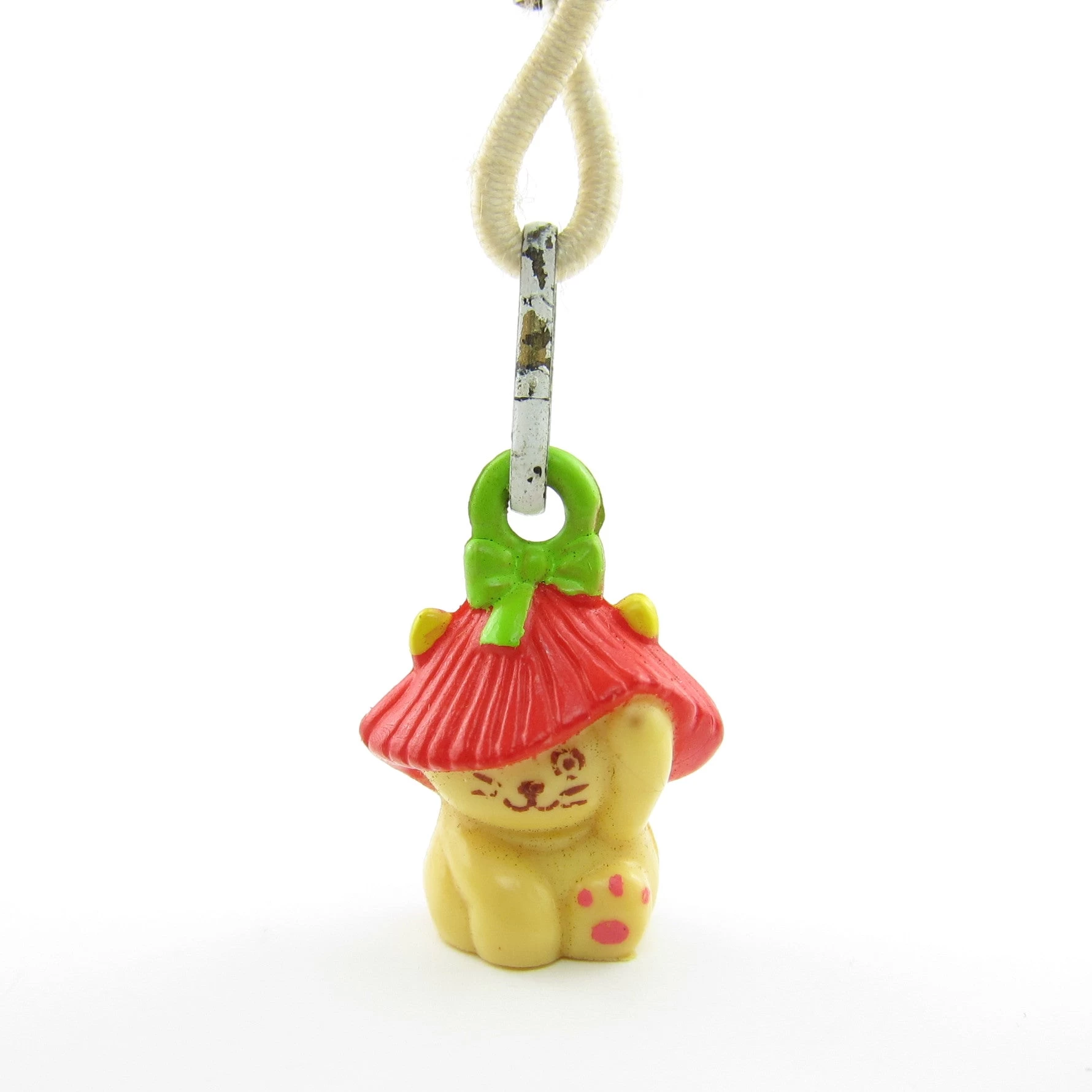 Hasbro Poppy The Cat Charmkins Charm 5 Hasbro Poppy The Cat Charmkins Charm - Image 3