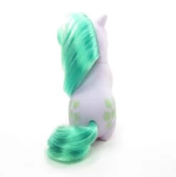 Hasbro Seashell My Little Pony Vintage G1 Sitting Pose -Hasbro Fun Toys Seashell pony purple green hair