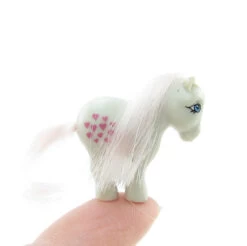 Hasbro Miniature Butterscotch & Snuzzle World's Smallest My Little Pony Retro Toy Set -Hasbro Fun Toys Snuzzle my little pony world s smallest retro collection miniature