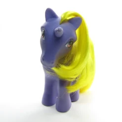 Hasbro Boysenberry Pie Sweetberry Ponies Vintage G1 My Little Pony -Hasbro Fun Toys g1 my little pony boysenberry pie sweetberry